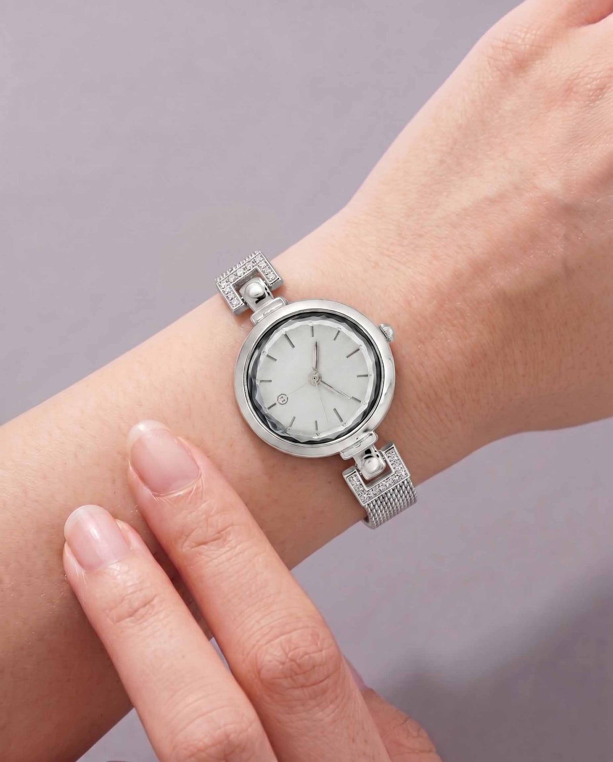 Luna Mesh Watch in 92.5 Silver