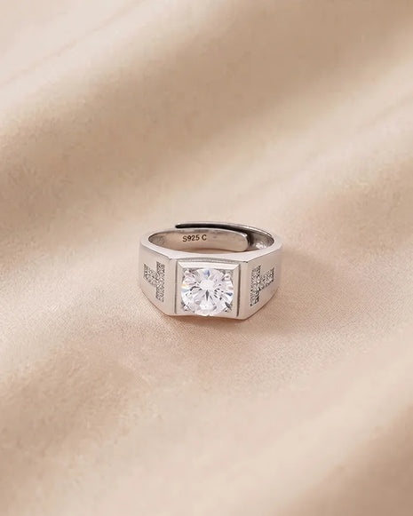 Regal Crest Ring in 92.5 Silver