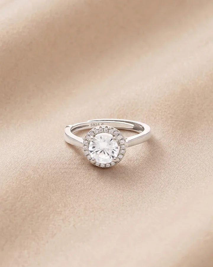 Halo Bloom Ring in 92.5 Silver