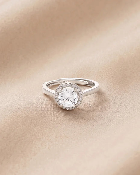 Halo Bloom Ring in 92.5 Silver