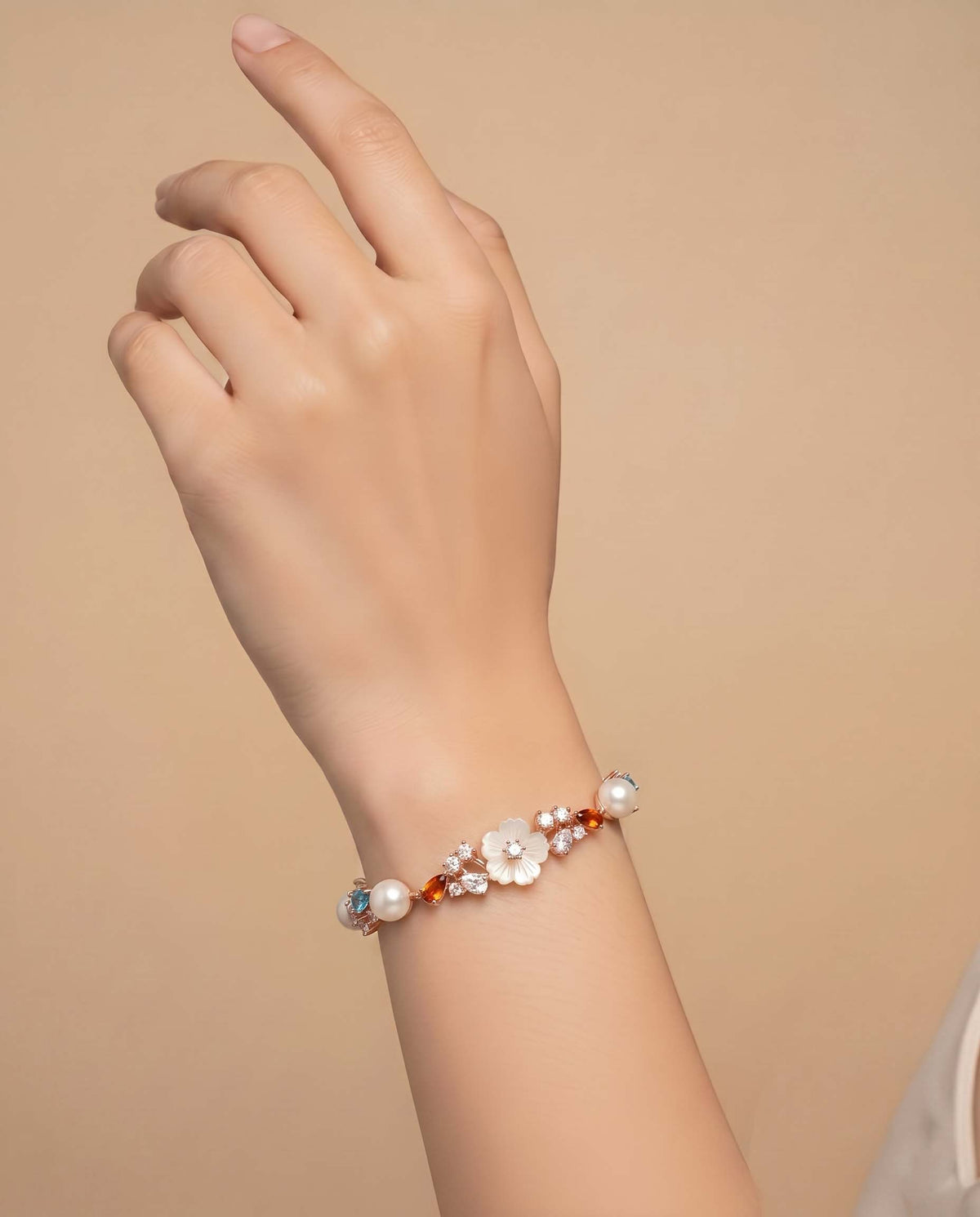 Enchanted Bloom Bracelet in 92.5 Silver