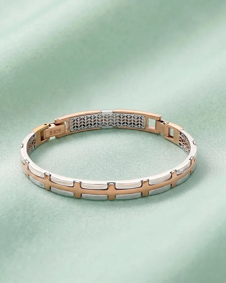 Signature Weave Kada in 92.5 Silver