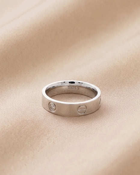 Eclipse Spark Ring in 92.5 Silver