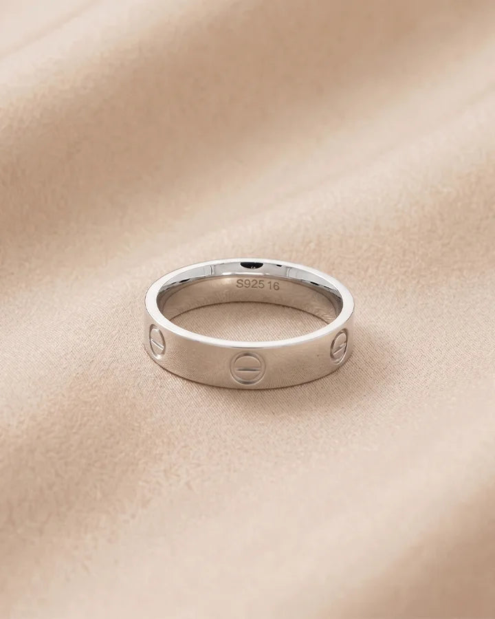 Zenith Spark Ring in 92.5 Silver