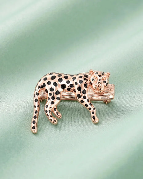 Panther Enamel Brooch in 92.5 Silver