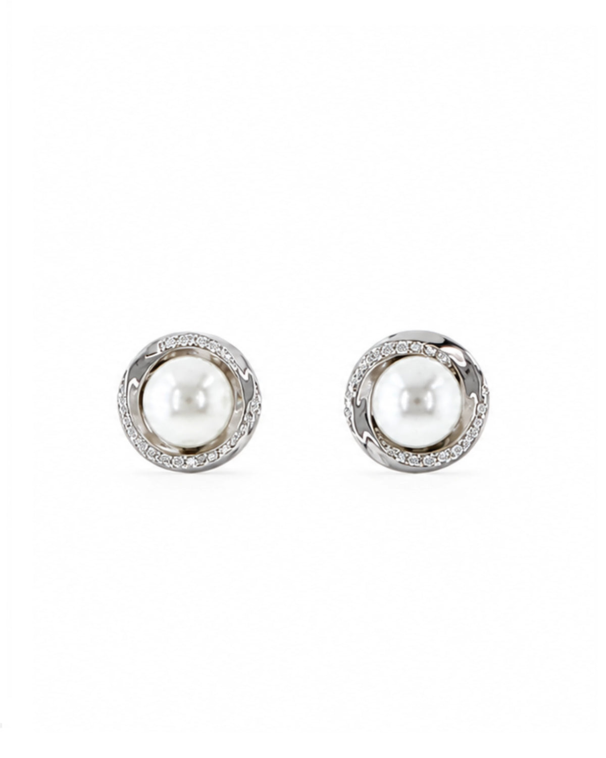 Pearl Radiance Pendant Set in 92.5 Silver