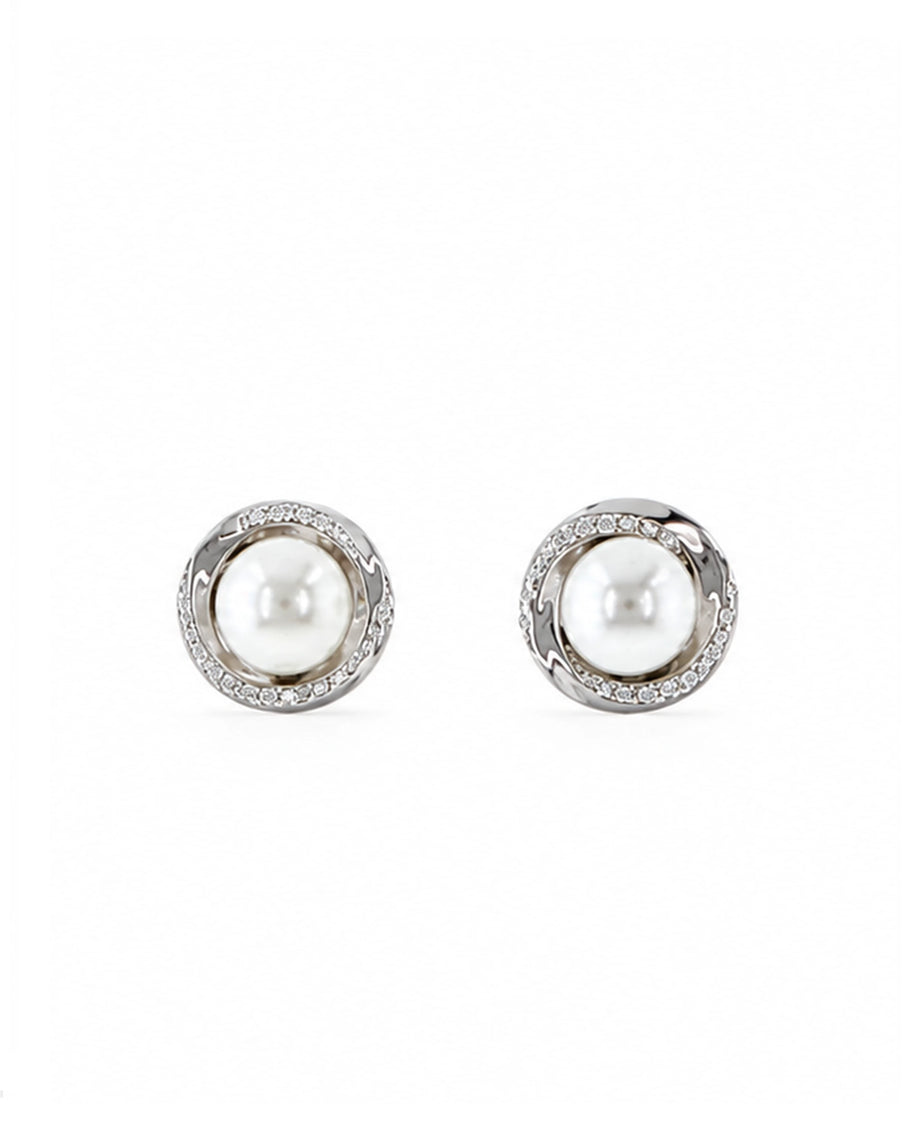 Pearl Radiance Pendant Set in 92.5 Silver