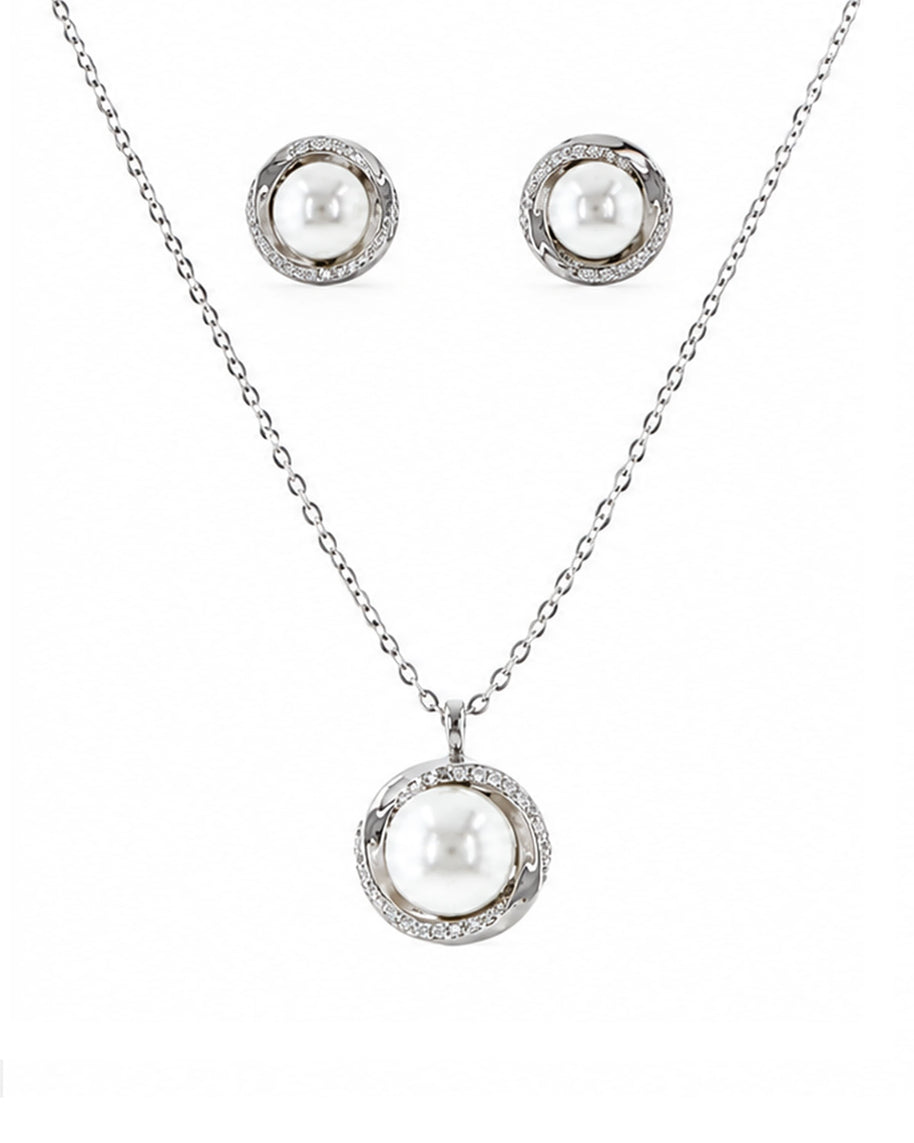 Pearl Radiance Pendant Set in 92.5 Silver