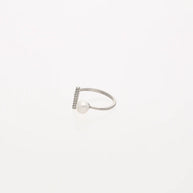 Perle Ring in 92.5 Silver
