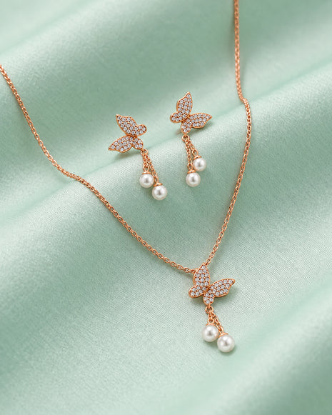 Pearl Wing Pendant Set in 92.5 Silver